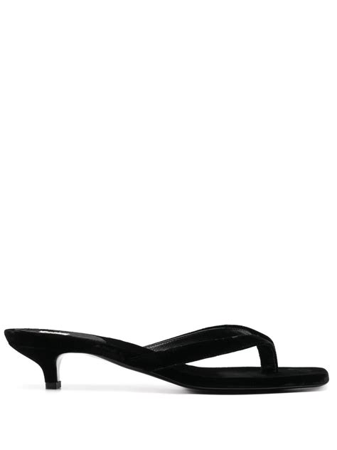 farfetch women's flip flops.